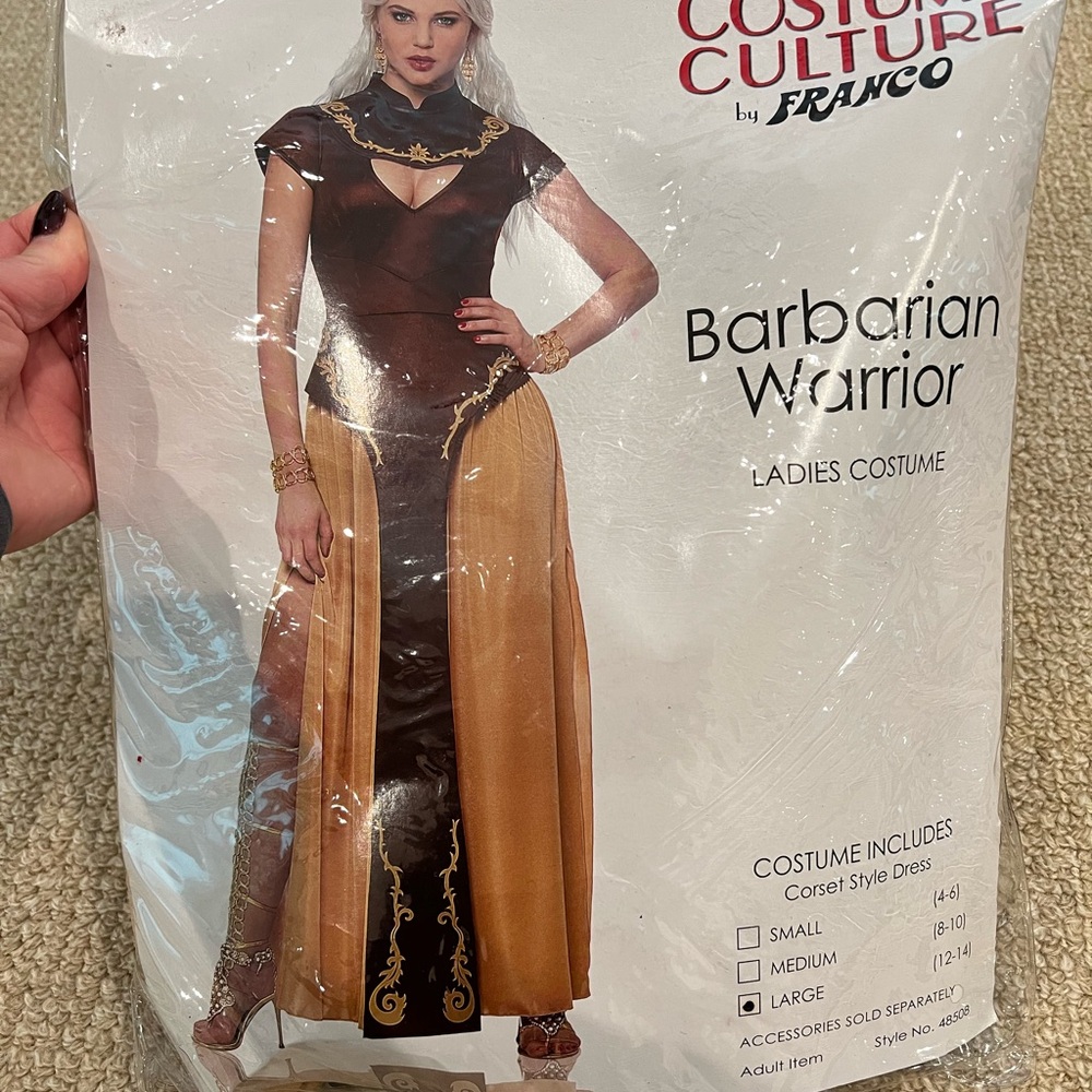 Barbarian warrior woman’s Halloween costume size Large 12-14